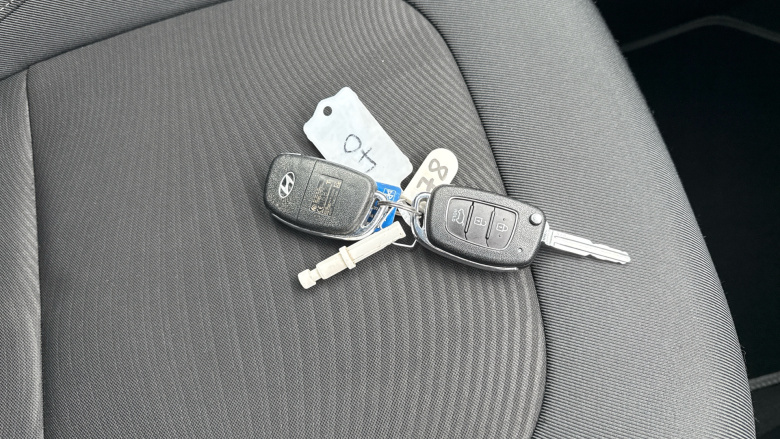 Hyundai i10 1.0 SE 5dr Petrol Hatchback